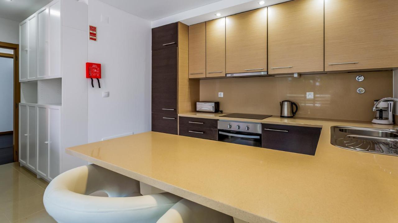 Luminous 2 Bdr Apartment W/Pool By Lovelystay البوفيرا المظهر الخارجي الصورة